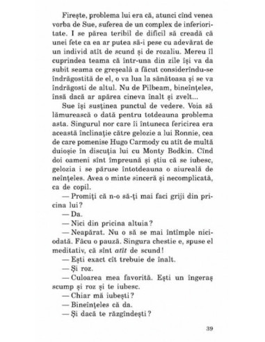 Nori grei deasupra Castelului Blandings