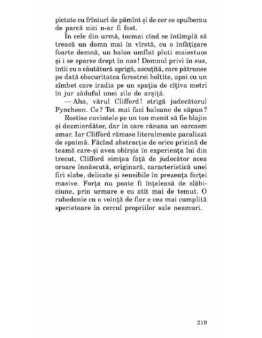 Casa cu şapte frontoane