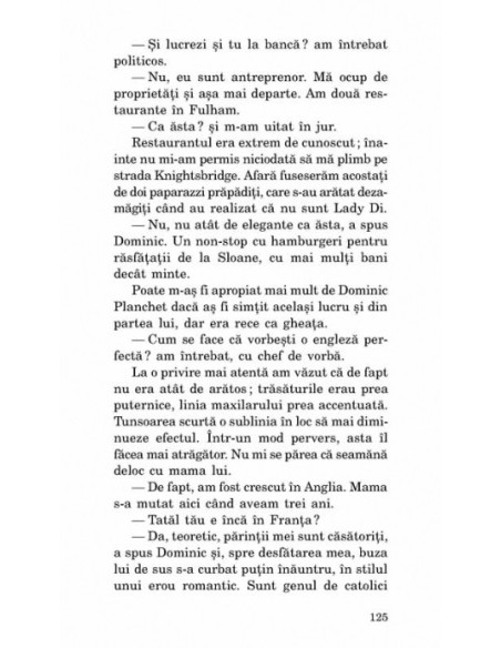 Rochia neagră de latex
