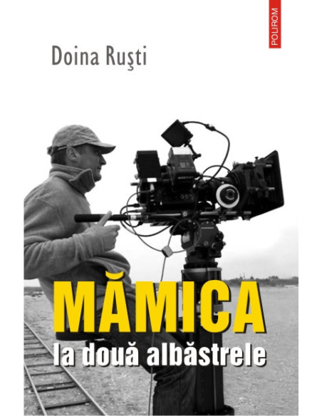 Mămică la două albăstrele