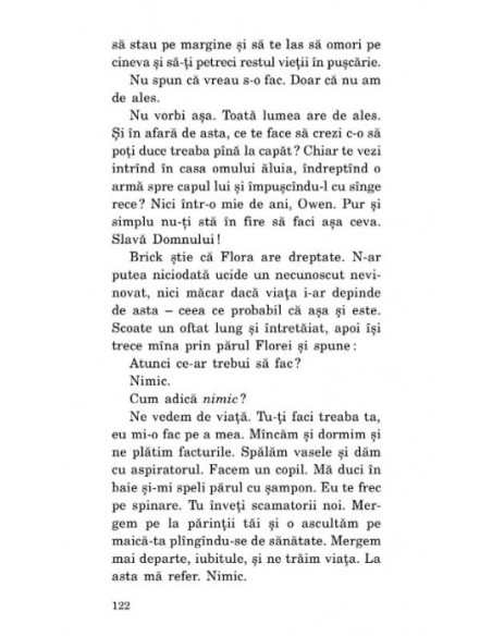 Un om în întuneric