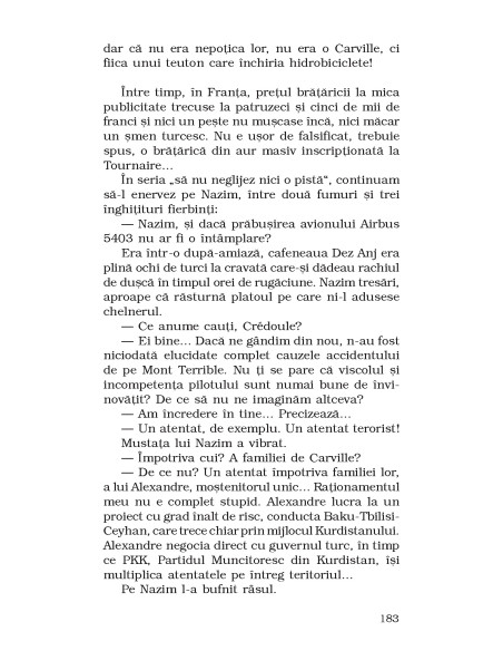 Fetiţa cu ochi albaştri